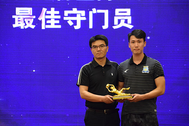 斯基拉：迪巴拉希望留在罗马，俱乐部考虑与他降薪续约1年