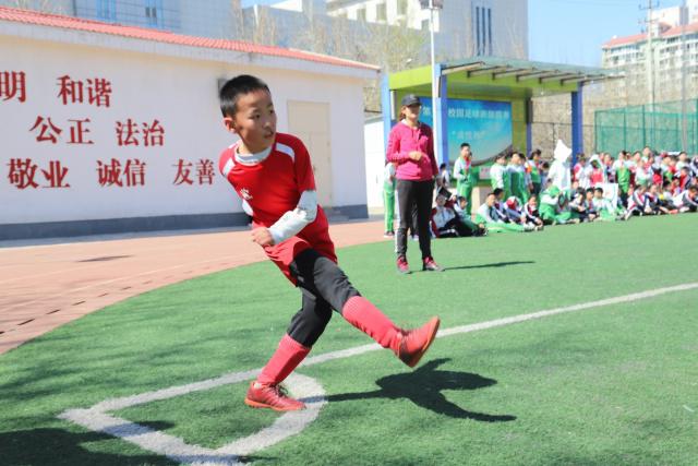 李凯尔更换国家队球衣号码 1号战他袍渴望已久